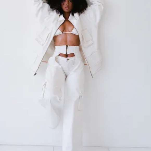 Nwt Laina Rauma sz S/M Stretch Soft Denim Thong Off-White Jeans Gold Stitching - Picture 9 of 12